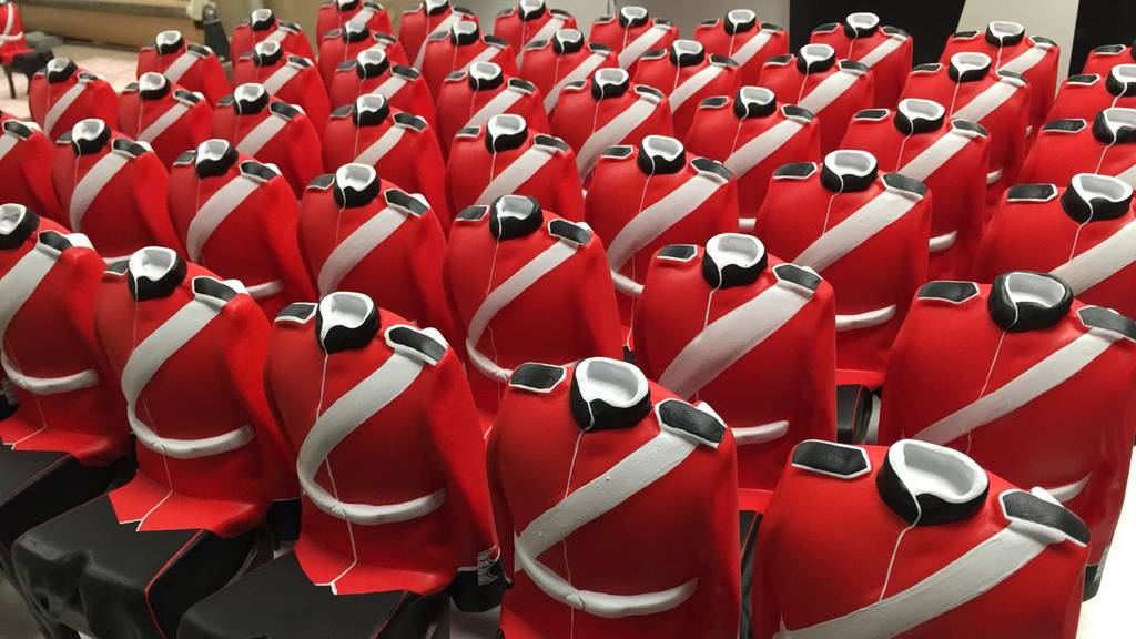 Jo Malone - Rock the ages mini chairs